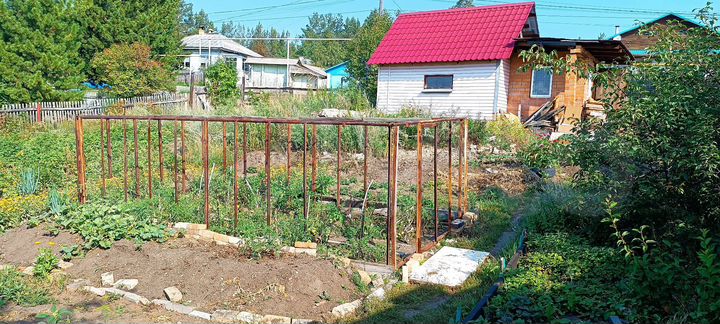 Дом 40 м² на участке 4 сот.