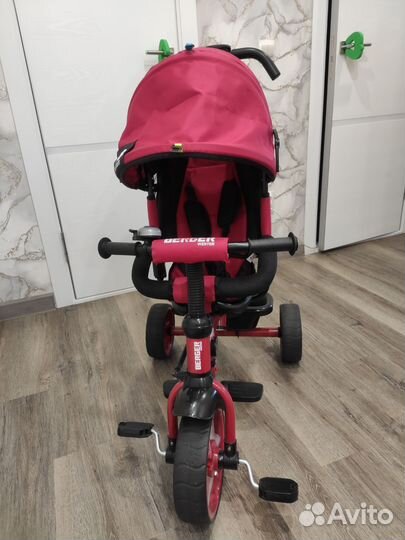 Детский велосипед с родительской ручкой