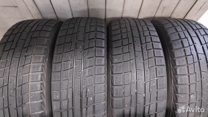 Yokohama Ice Guard IG30 215/60 R16 95Q