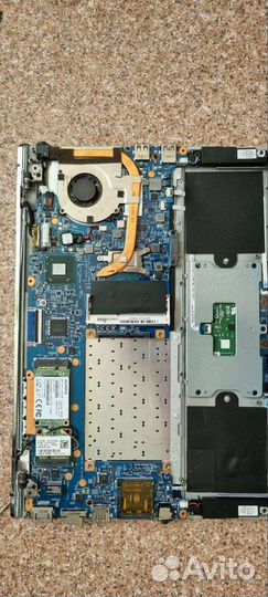 Sony vaio svt131 svt131a11v разбор