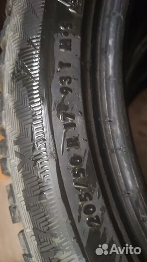 Gislaved Nord Frost 200 205/50 R17 93