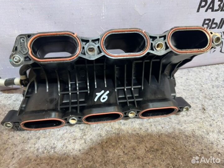 Впускной коллектор Kia Stinger 3.3 G6DP