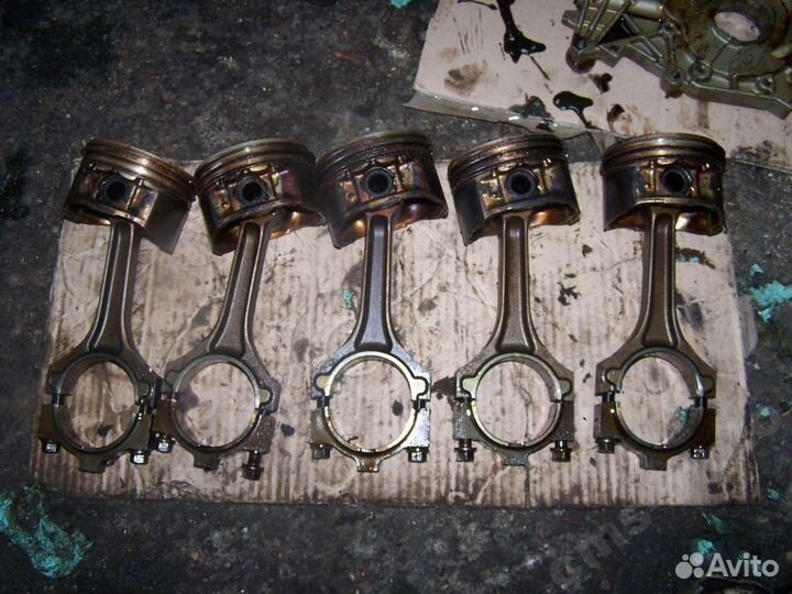 Поршень (шатун) Ягуар S-Type 3.0