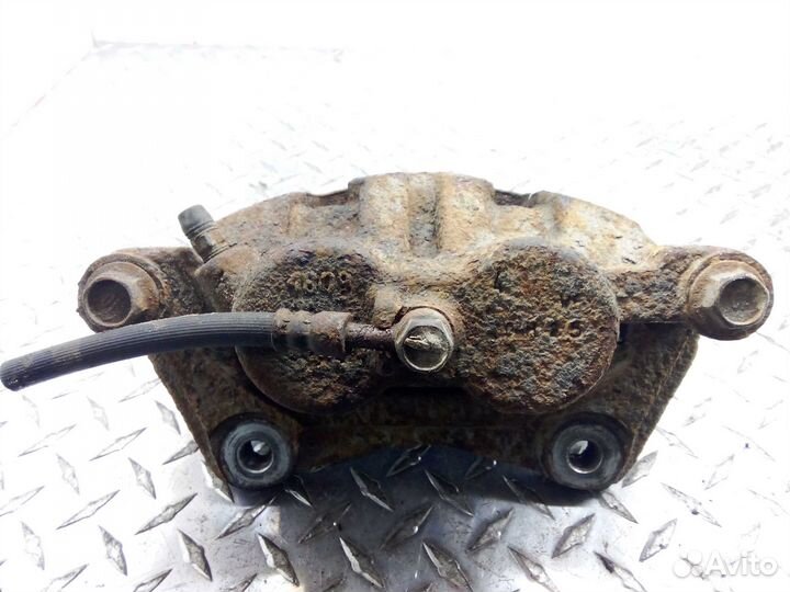 Суппорт передний левый Honda Pilot 2