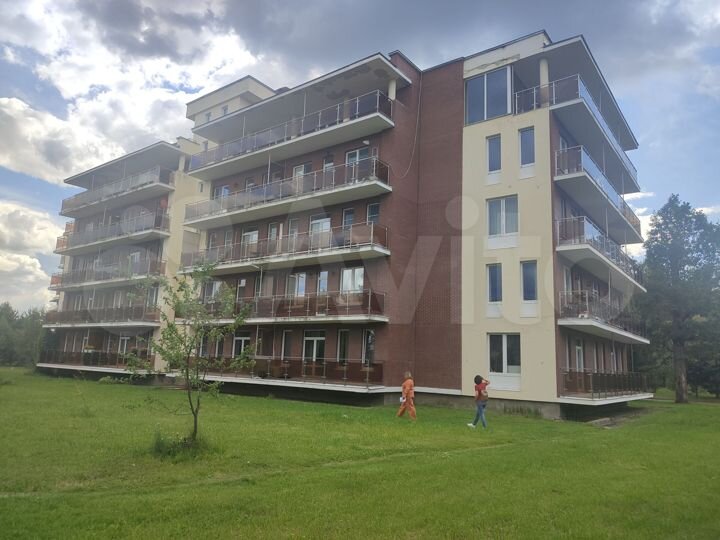 1-к. апартаменты, 56 м², 2/5 эт.