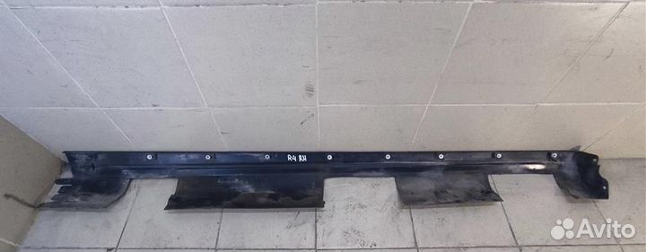 Накладка порога правого наружная Land Rover Disco