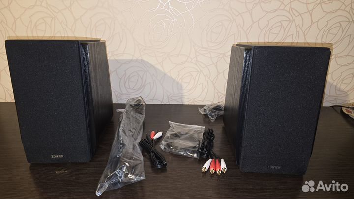 Очень музыкальные колонки Edifier R1855DB Выход на
