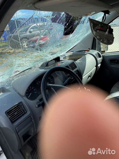 Разбираем Peugeot Expert 3 2008 год 2.0 RHR