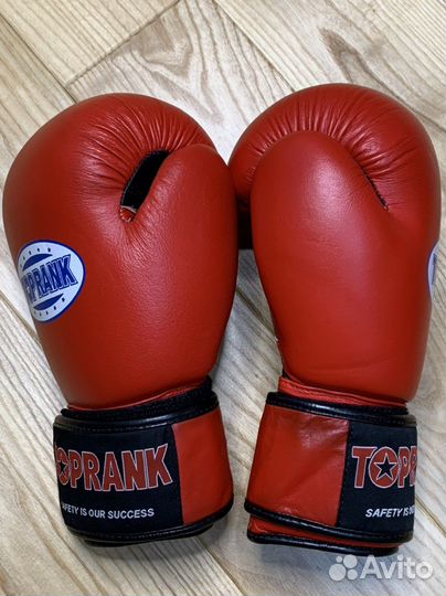 Боксерские перчатки TopRank 10 oz