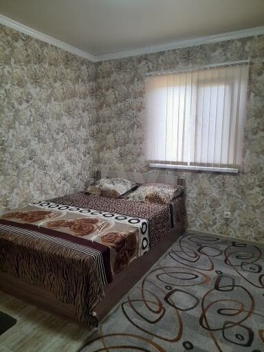 Дом 35 м² на участке 5 сот.