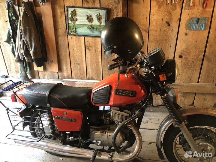 Продается мотоцикл иж планета 5