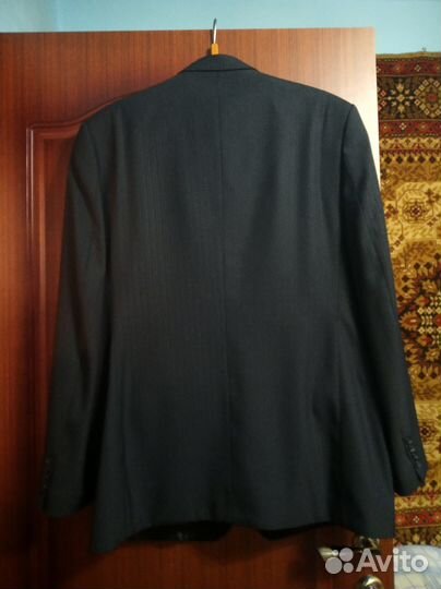 Мужские костюмы