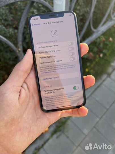 iPhone X 64GB рст хороший