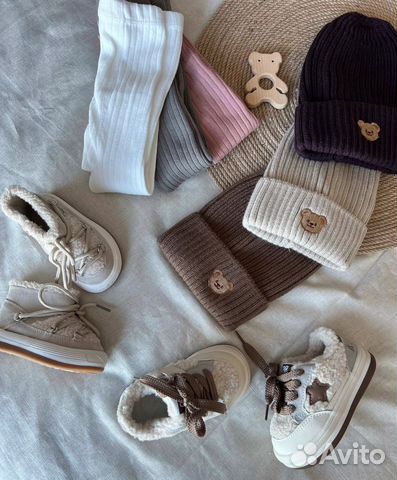 Шапочки детские и леггинсы