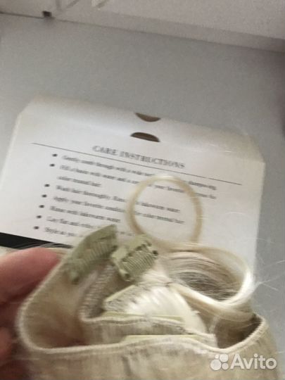 Накладные волосы на заколках блонд