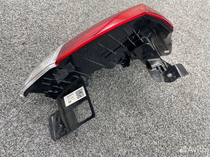 Стоп-сигнал левый Subaru Forester SK