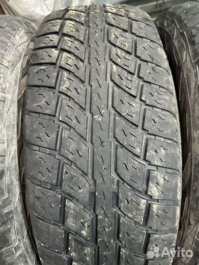 Cooper Discoverer A/T3 265/75 R16