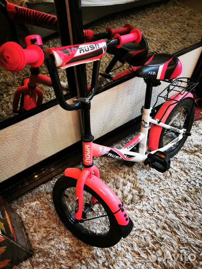 Детский велосипед (4 колеса) rush hour 14