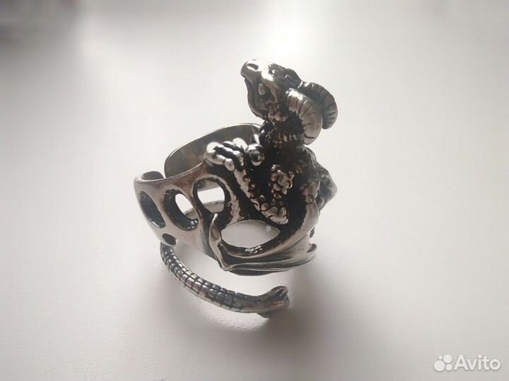 Крупный, рокерский, серебряный 925 пробы перстень