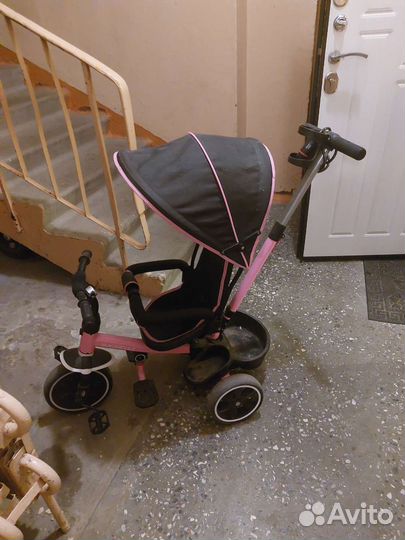 Велосипед с родительской ручкой