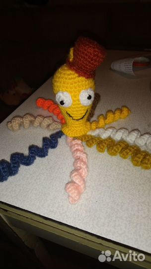 Осьминог подвеска-игрушка