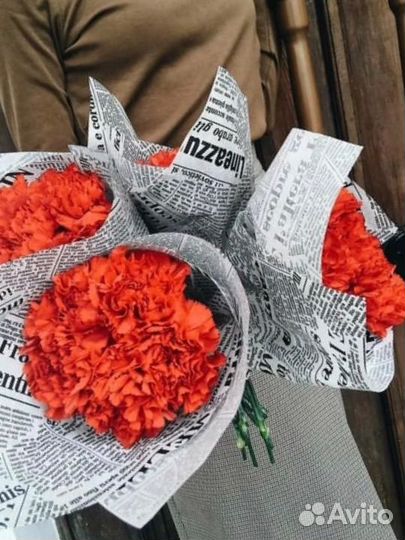 Цветы розы,пионы к майским праздникам Пятигорск