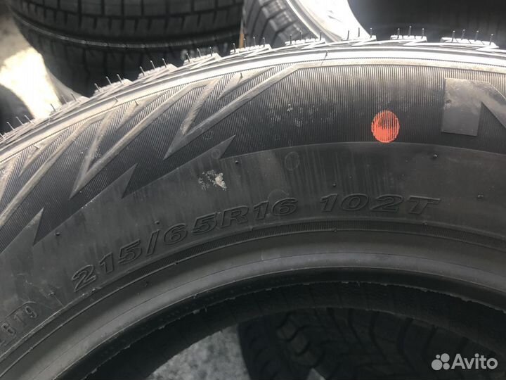 Nexen Winguard WinSpike WS62 SUV 215/70 R16 100T