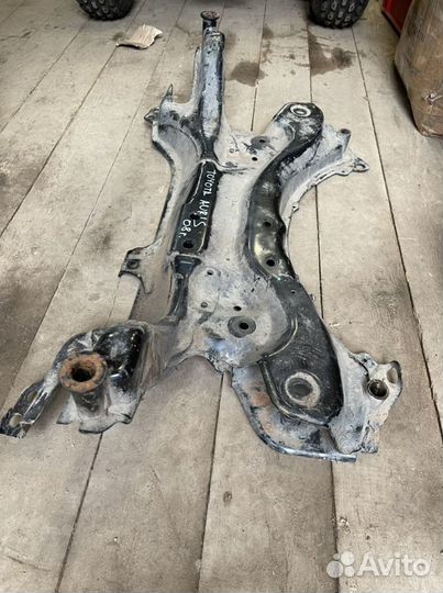 Подрамник передний Тойота Королла 150