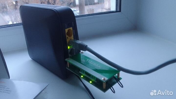 4G роутер Beeline smartbox giga + Foxconn T77W595