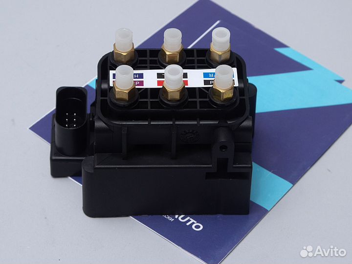 Блок клапанов пневмоподвески для Audi A6 C6 4F