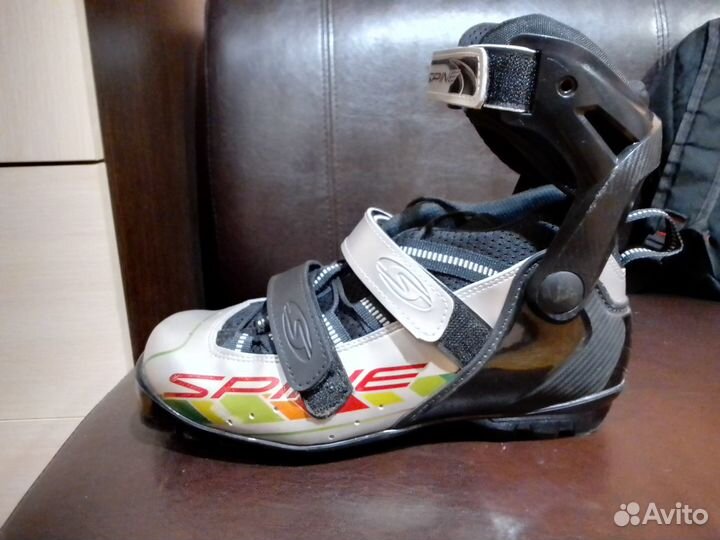 Ботинки для лыжероллеров spine