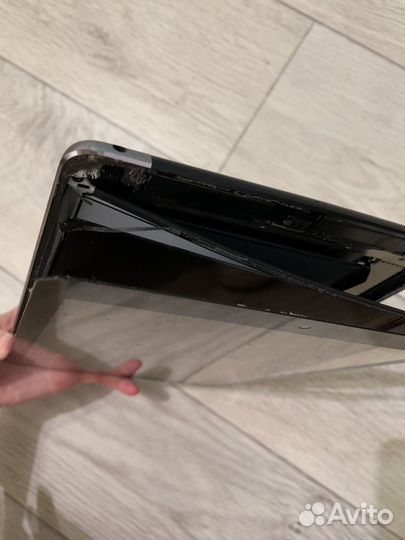 На запчасти Планшет Apple iPad Air (MD791RU/A)