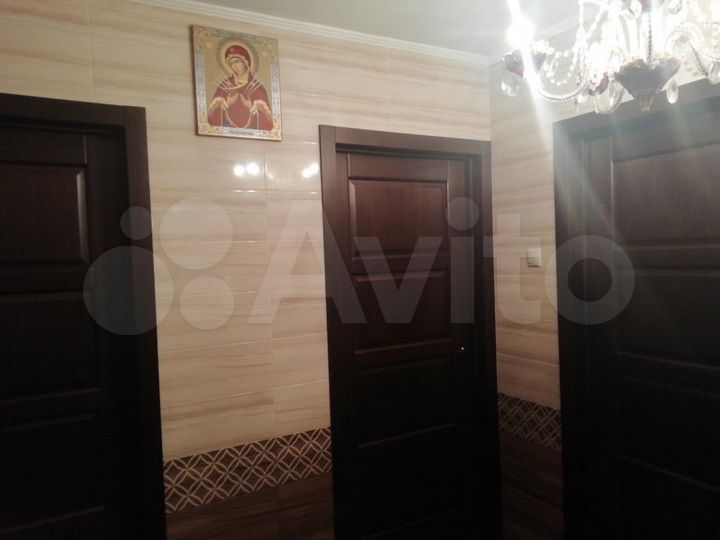 4-к. квартира, 92 м², 5/5 эт.