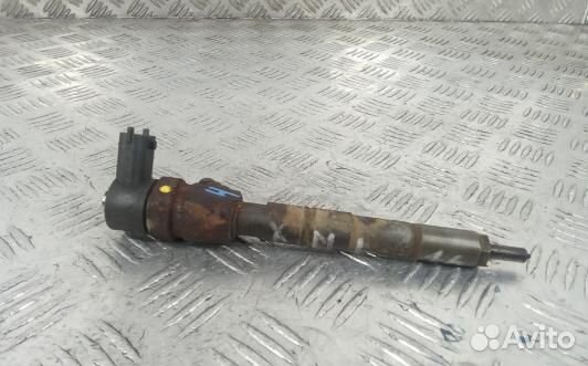 Форсунка дизельная opel astra H (XML16AL04)