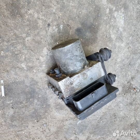 Блок ABS Audi A4 (B8)