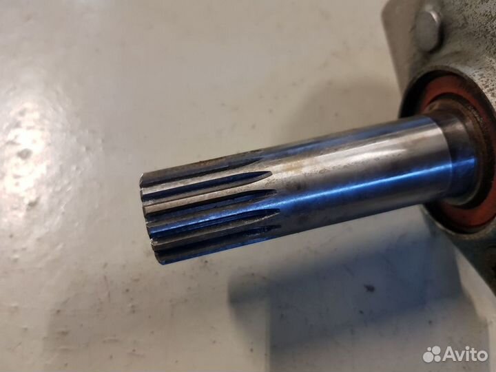 Вал вариатора на снегоход BRP Lynx Ski-Doo XU