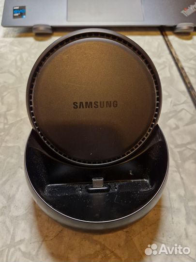 Док-станция Samsung DeX Station