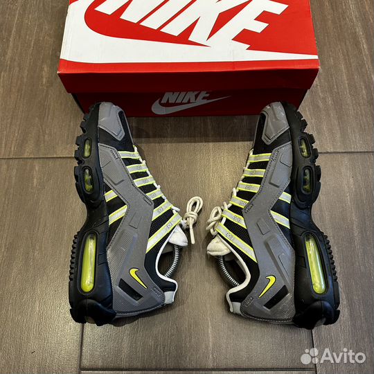 Nike Air Max 95 ndstrkt neon yellow