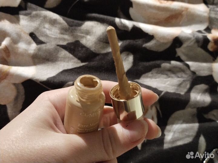 Крем тональный Clarins Заказ