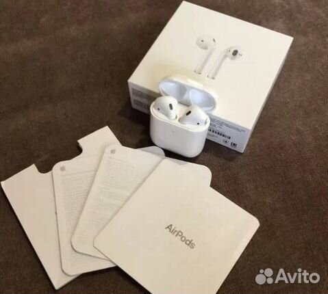 Airpods 2 + чехол