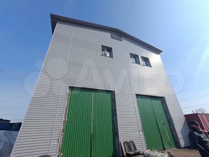 Отдельностоящее здание, 1380 кв.м