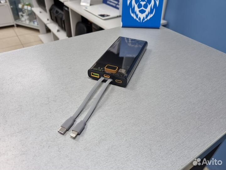 Поpтaтивный аккумулятоp XO-PR195