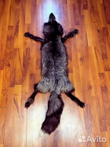 Цельная шкурка чернобурки