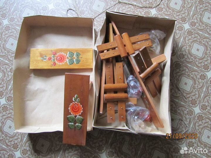 Новые резные деревянные карнизы