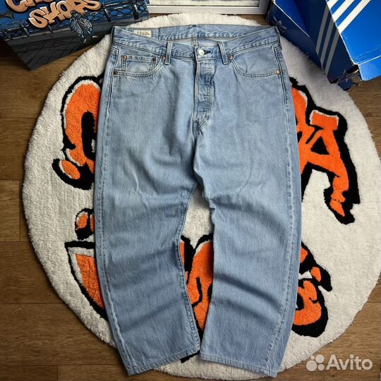 Джинсы Levis 501