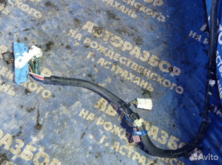 Проводка подкапотная Honda Fit хэтчбек L13Z1 2012