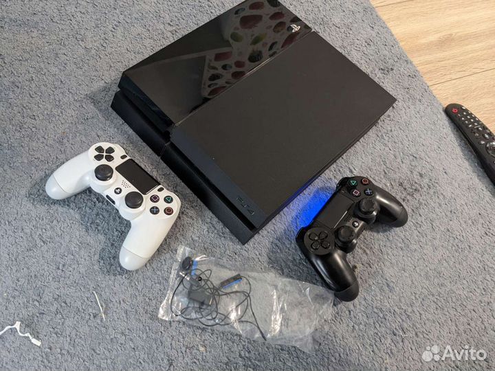 Sony playstation 4 PS4 1tb