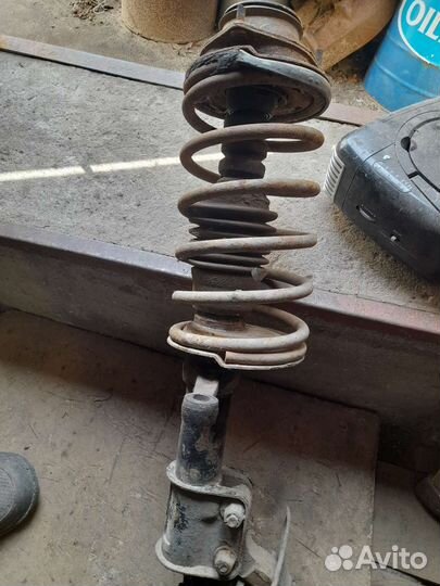 Стойки в сборе ваз 2112