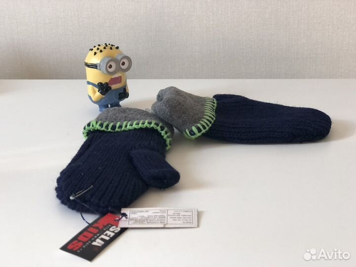 Комплект шапка шарф новый варежки на мальчика