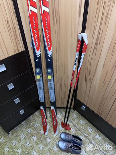 Беговые лыжи Fisher